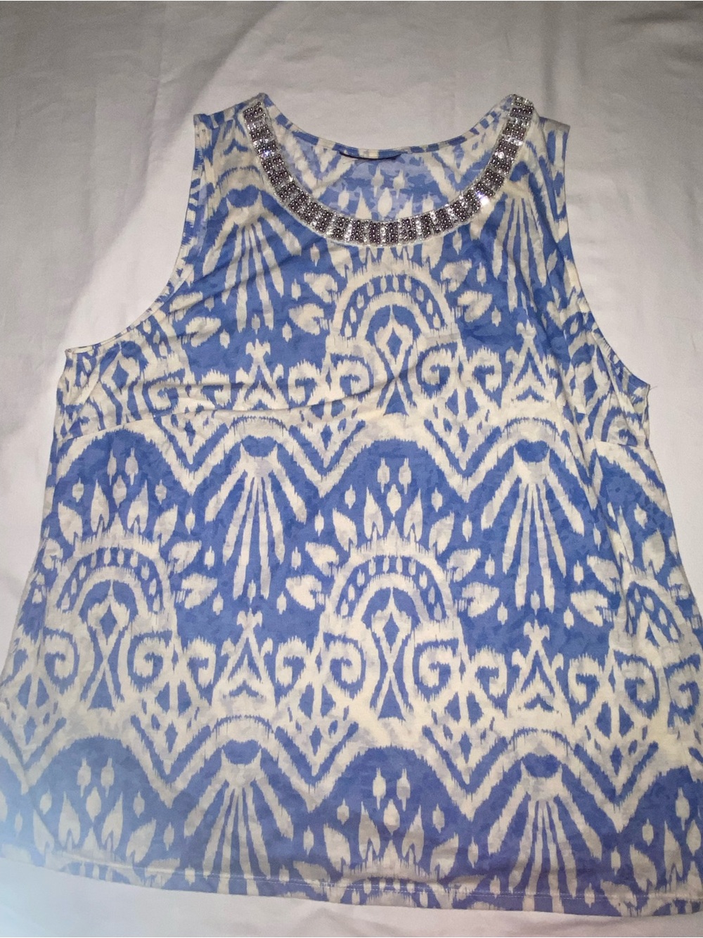 Sleeveless Blue & White Beaded-Neckline Tank Top
